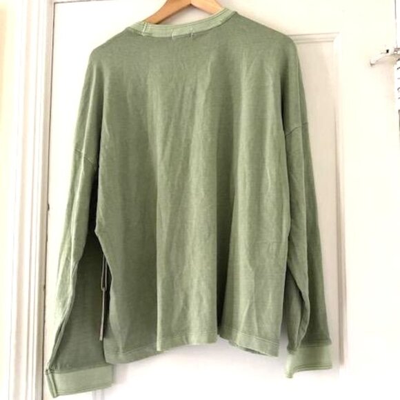 Richer Poorer Cotton Relaxed Tee Sweatshirt In Sage Normcore Minimalist - Picture 3 of 8